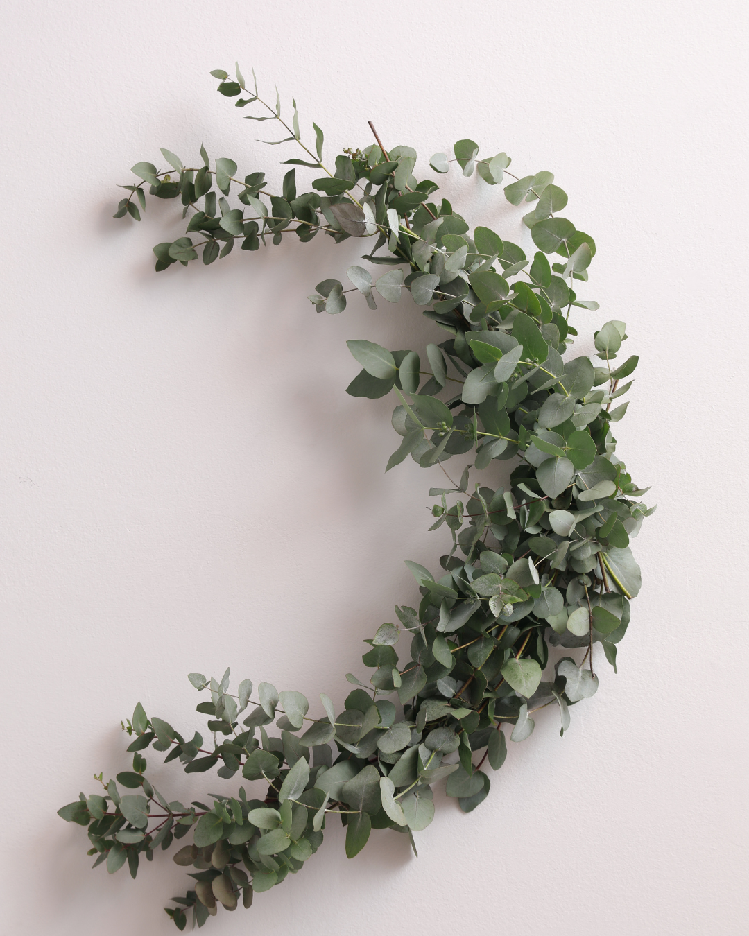 Fresh Garland Table Runner - Eucalyptus, Baby' Breath, Ruscus