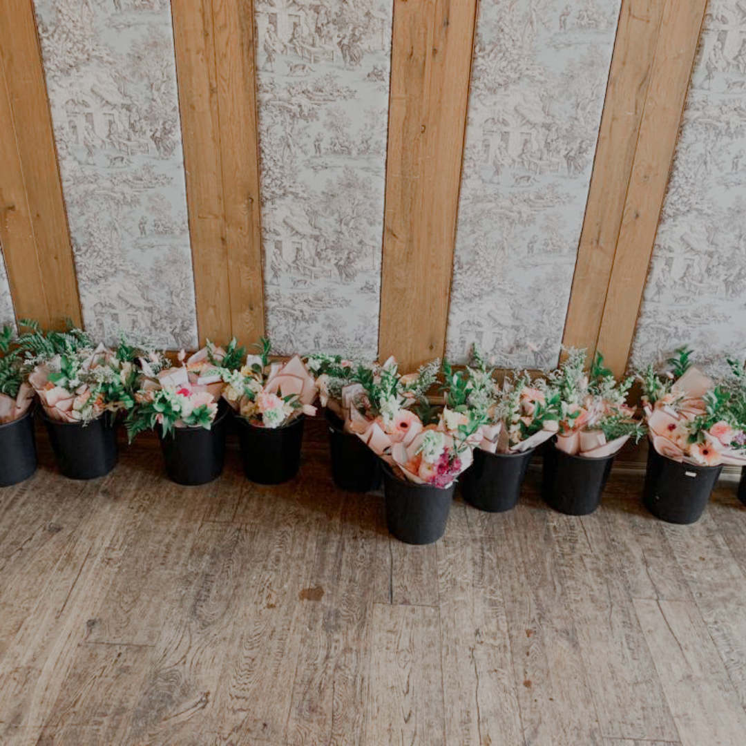 Bloom Bar Experience - Flower Bar Toronto