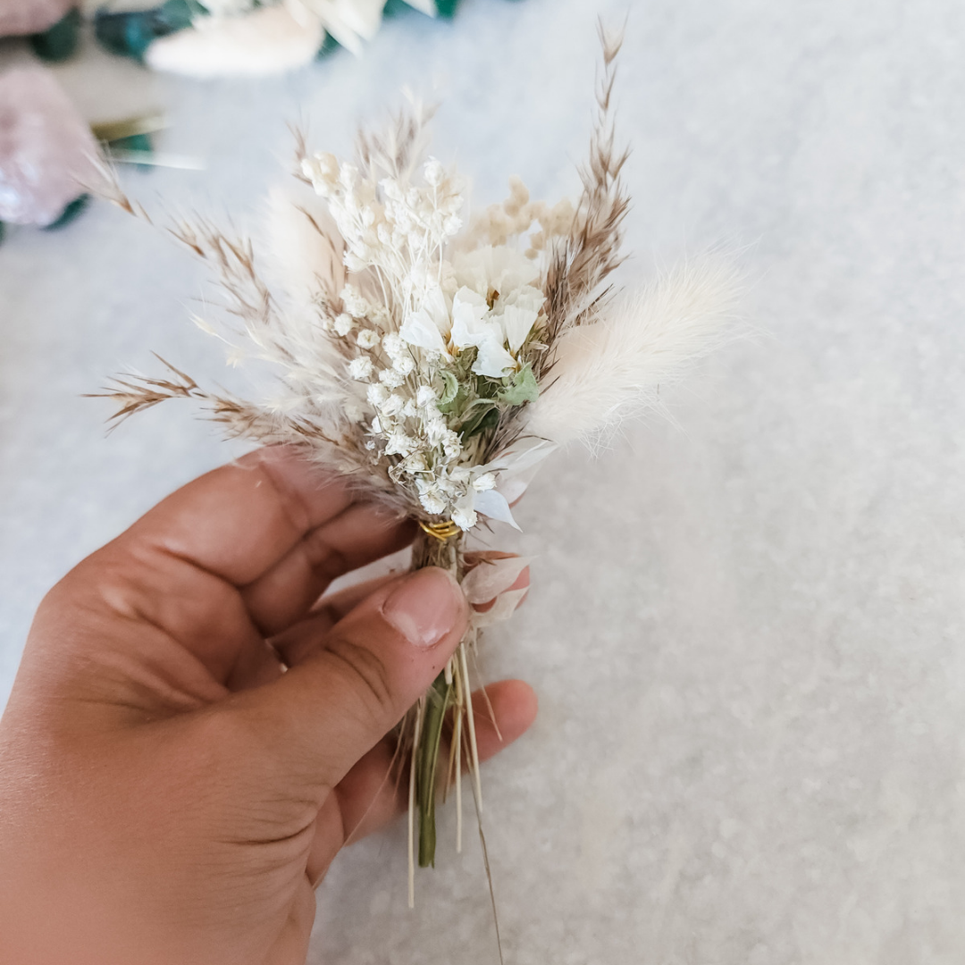 Mini Bundle Creams & Browns (Boutonniere)