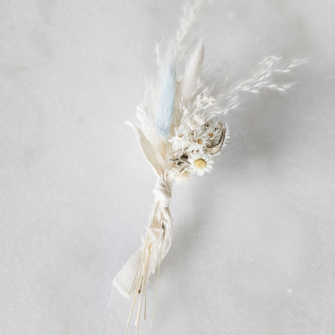 Mini Bundle Whites & Blue - Boutonniere