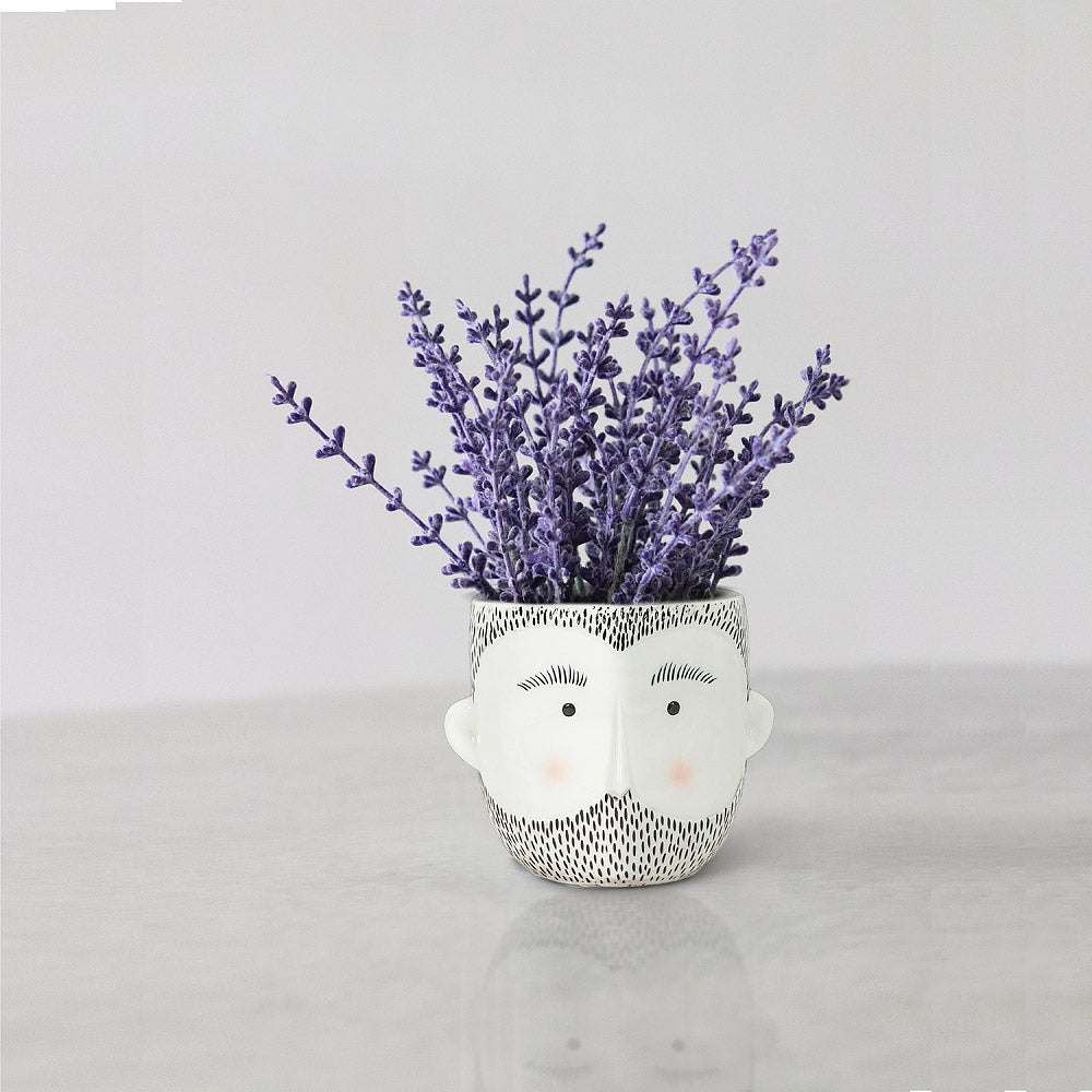 The Jona Planter