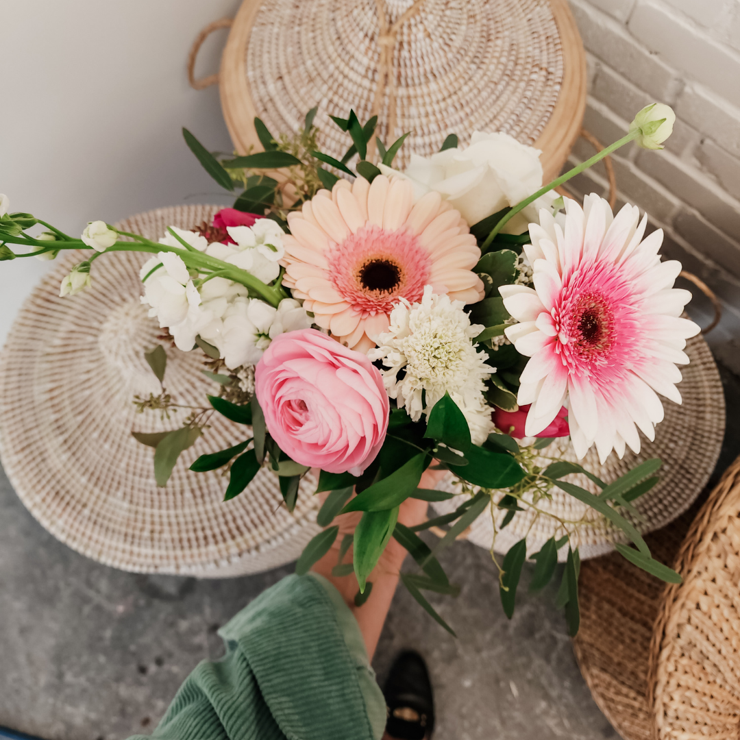 Pinks & Peach Centrepiece